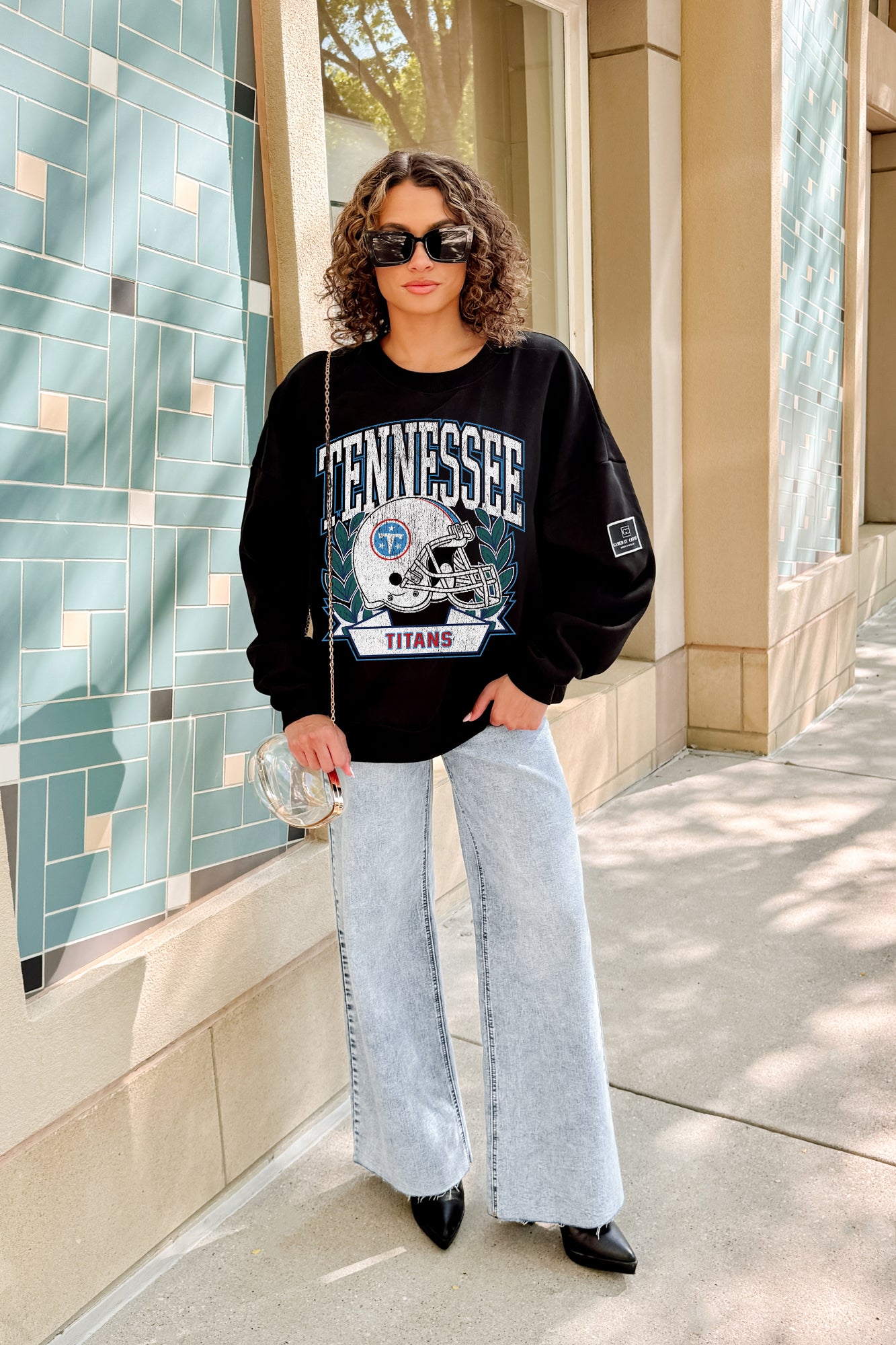 TENNESSEE TITANS VICTORY LANE BLACK LABEL PREMIUM FLEECE CREW SWEATSHIRT