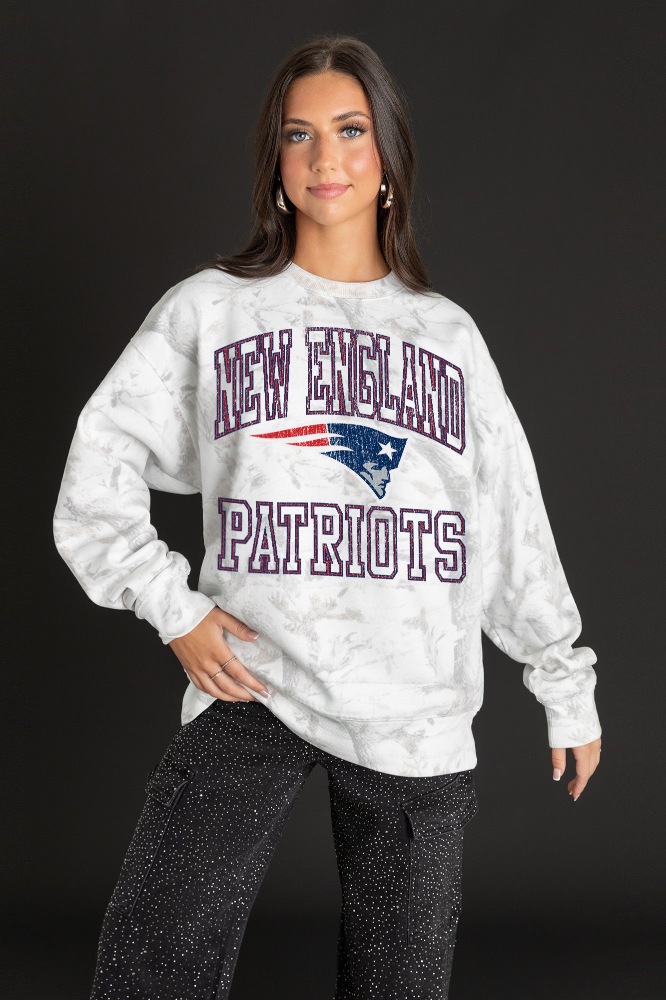 NEW ENGLAND PATRIOTS WHITEOUT PREMIUM DROP SHOULDER CAMO PULLOVER-