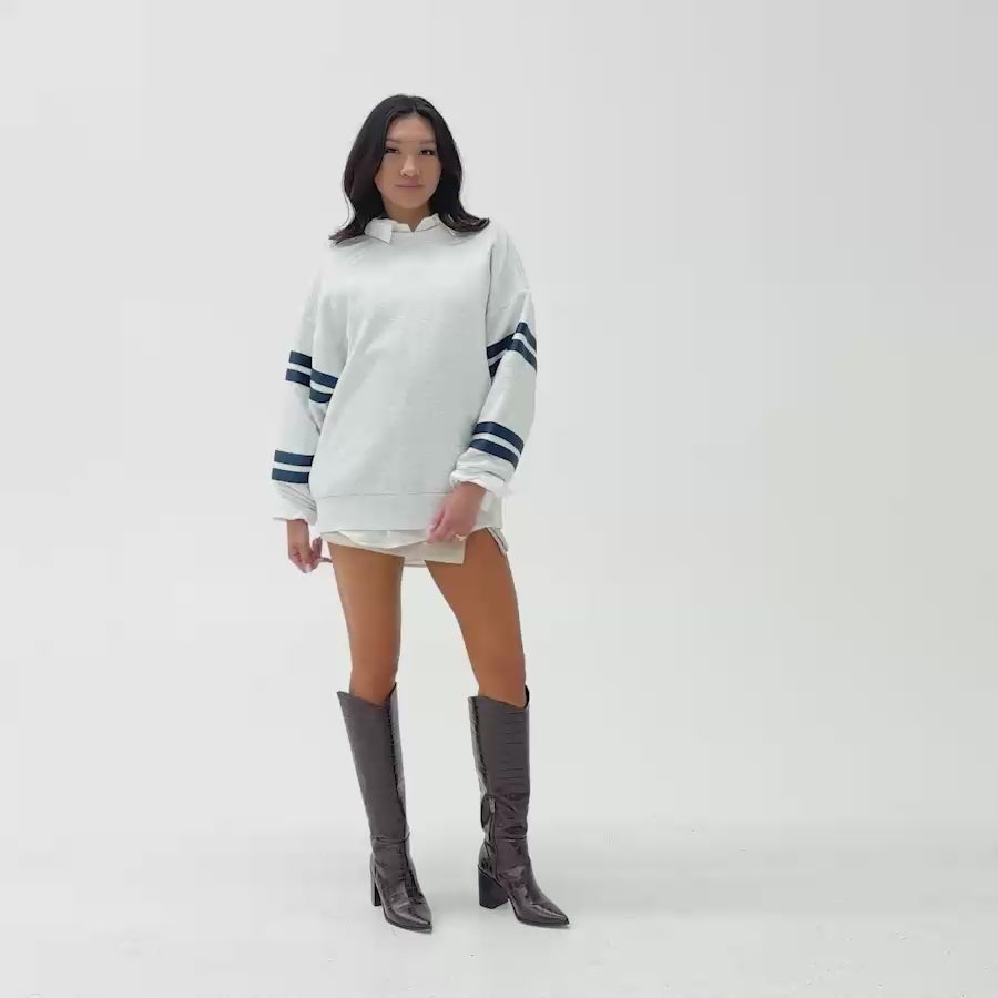IOWA HAWKEYES OFF THE GRID STRIPE SLEEVE CREWNECK SWEATSHIRT