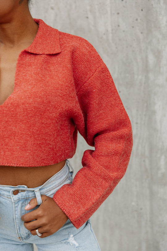 CHEYENNE V-NECK COLLAR WITH DROP SHOULDER SWEATER IN RED
