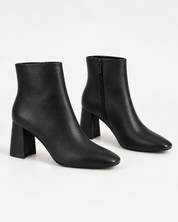 Kelsey Heeled Ankle Bootie Black