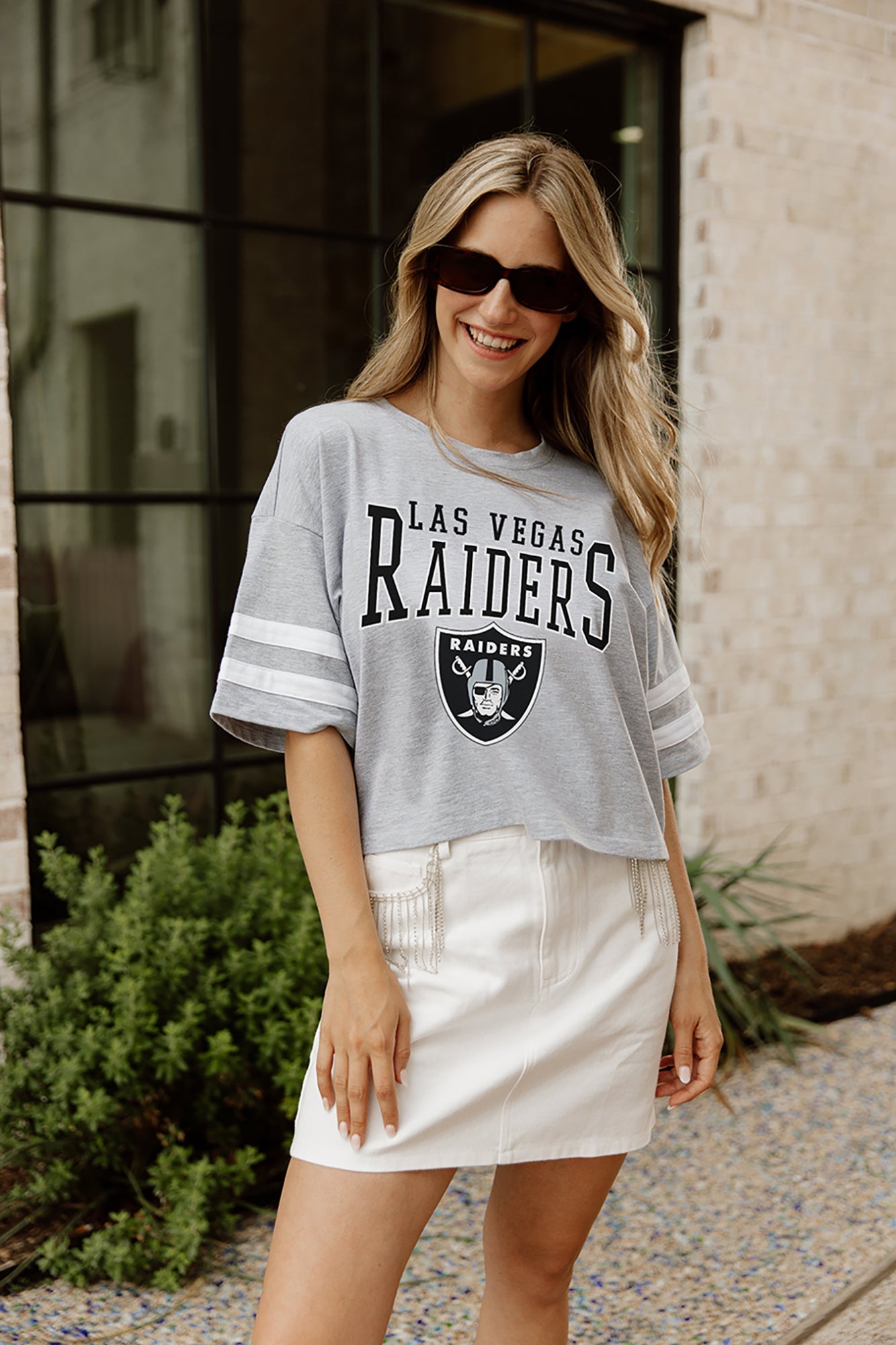 Women's Gameday Couture Gray Las Vegas Raiders Gridiron Glam Cropped T-Shirt Size: 2XL