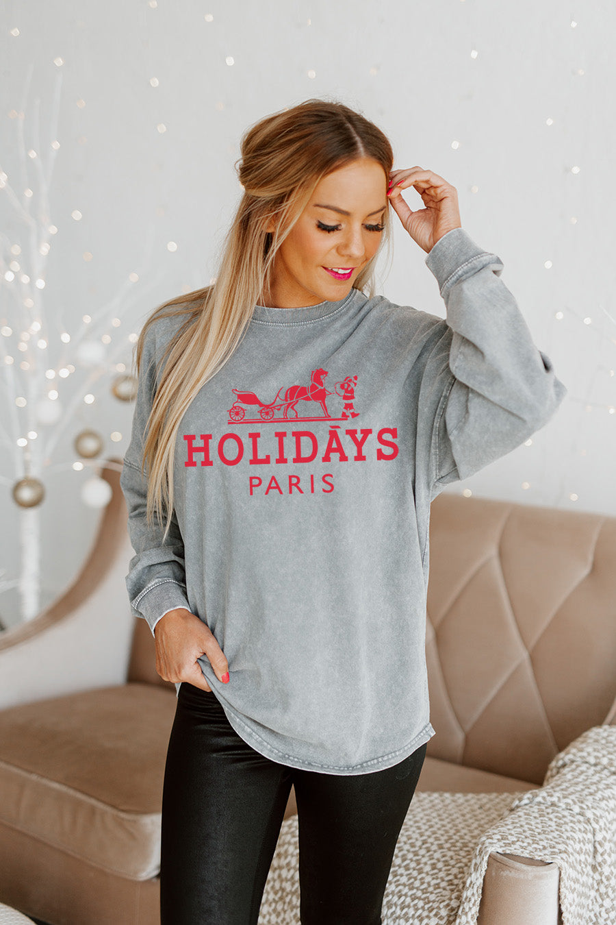 HOLIDAY CHIC FADED WASH PULLOVER IN GREY