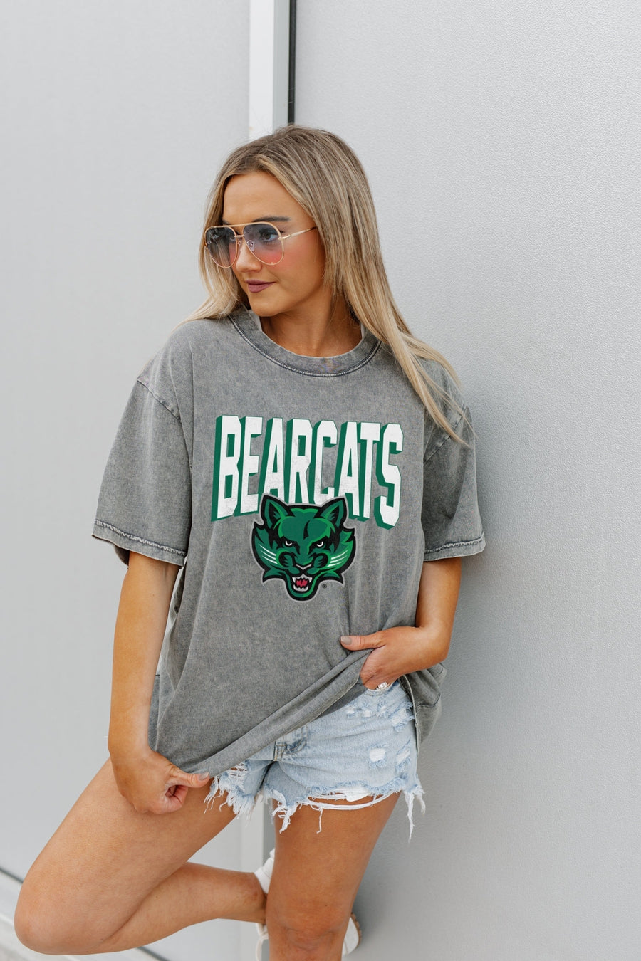 BINGHAMTON BEARCATS SOLID DEFENSE OVERSIZED CREWNECK TEE