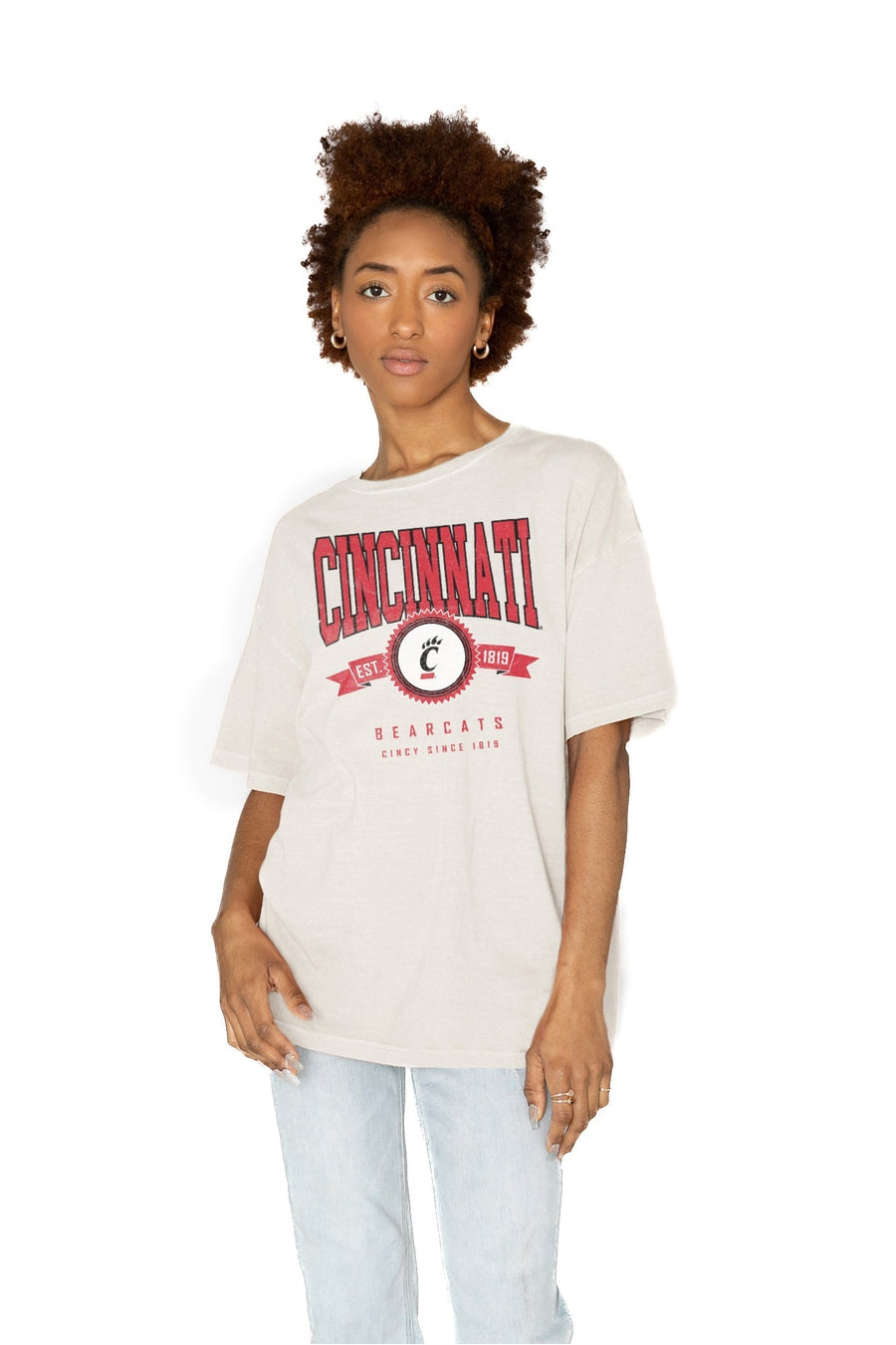 CINCINNATI BEARCATS GET GOIN' OVERSIZED CREW NECK TEE