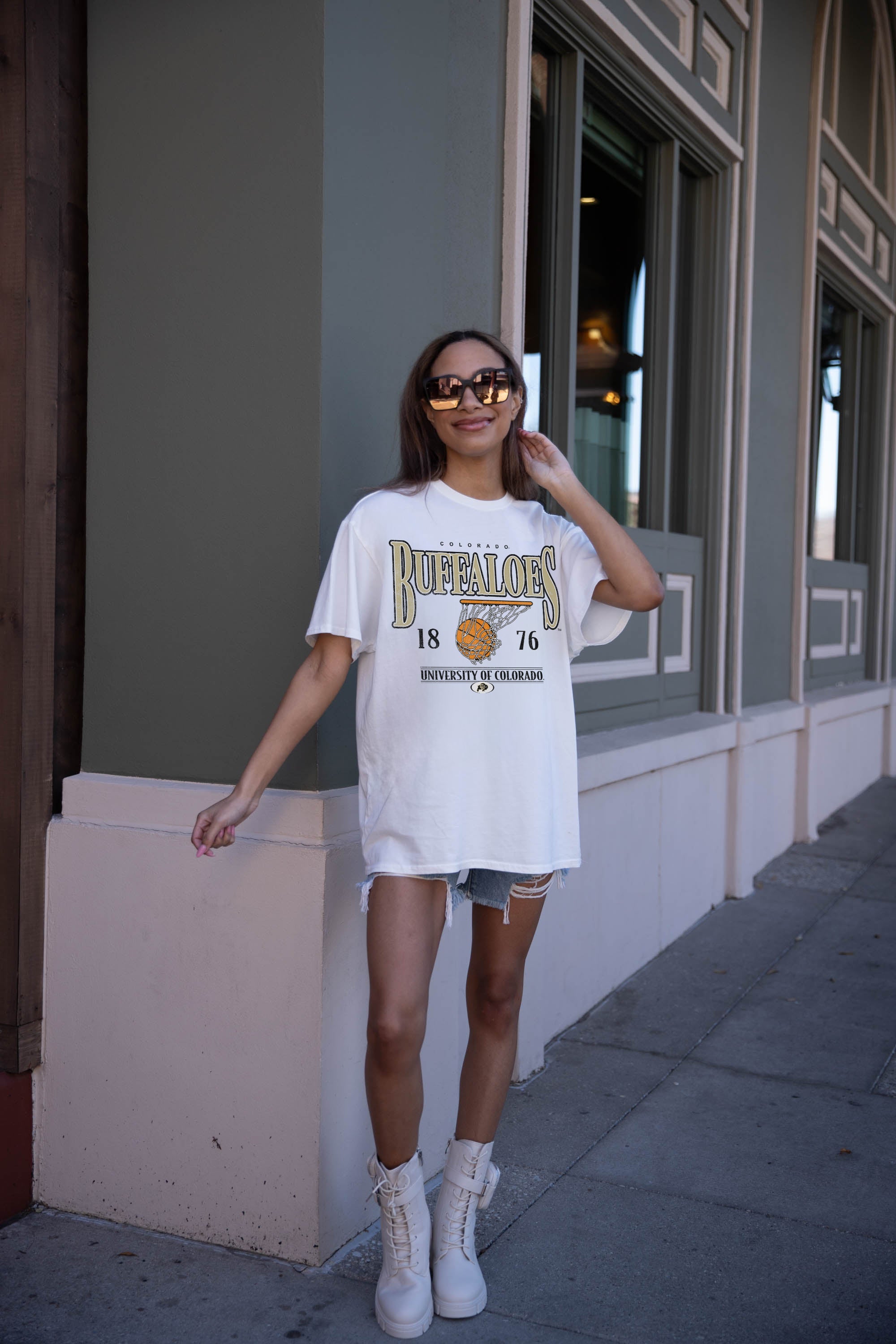COLORADO BUFFALOES COURT DATE OVERSIZED CREWNECK TEE