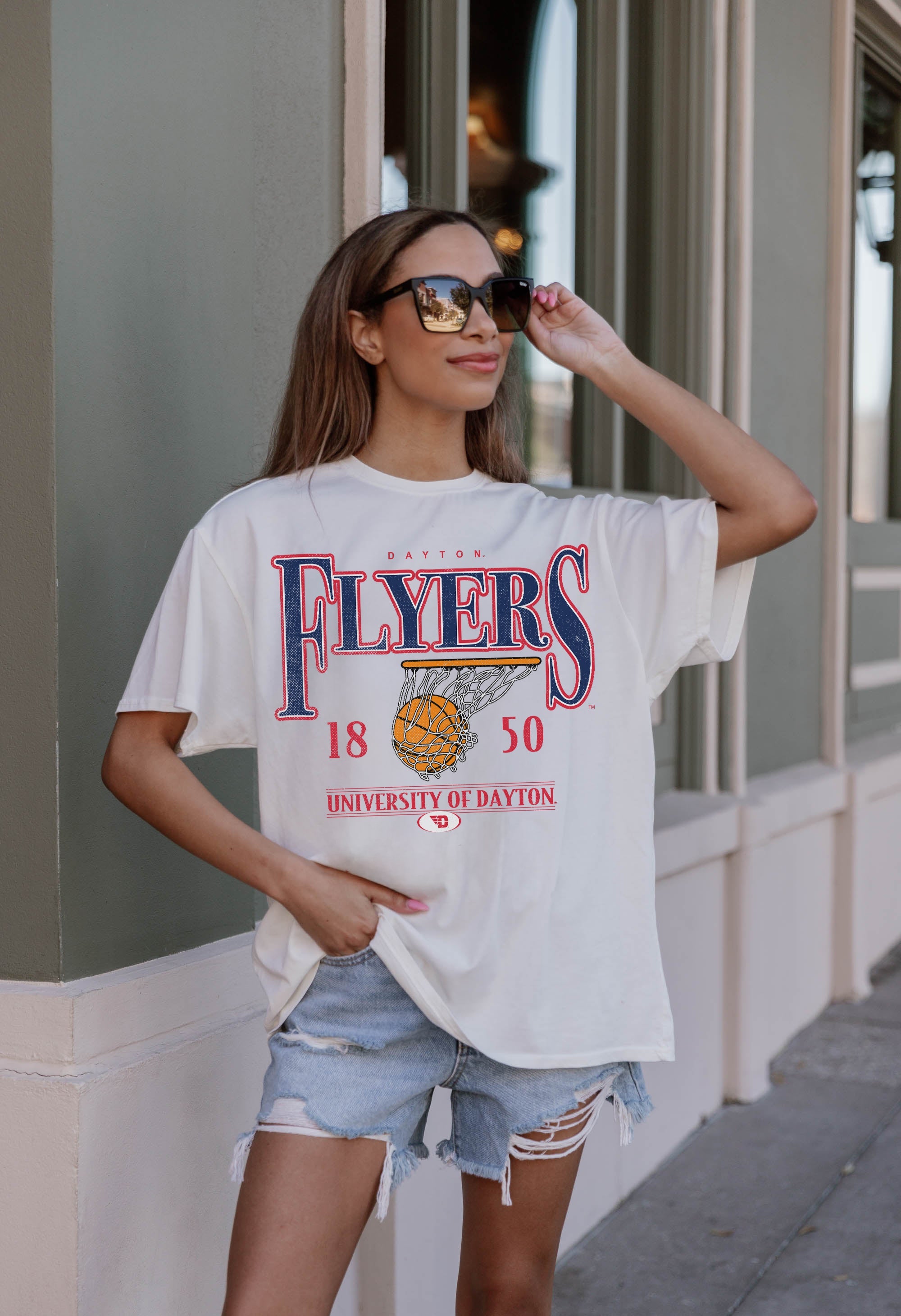 DAYTON FLYERS COURT DATE OVERSIZED CREWNECK TEE