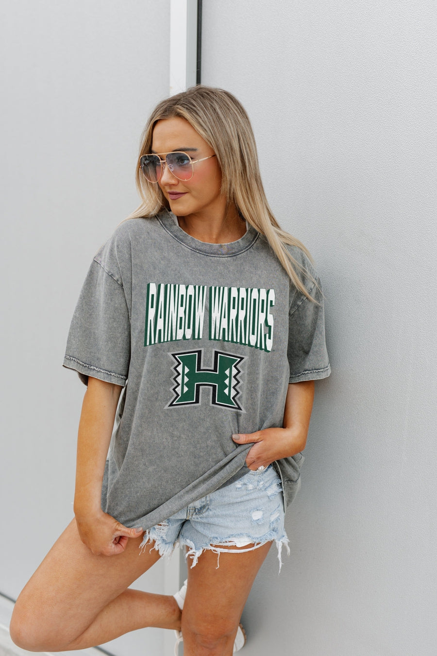 HAWAII RAINBOW WARRIORS SOLID DEFENSE OVERSIZED CREWNECK TEE
