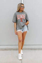 ILLINOIS FIGHTING ILLINI SOLID DEFENSE OVERSIZED CREWNECK TEE