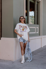 LSU TIGERS COURT DATE OVERSIZED CREWNECK TEE