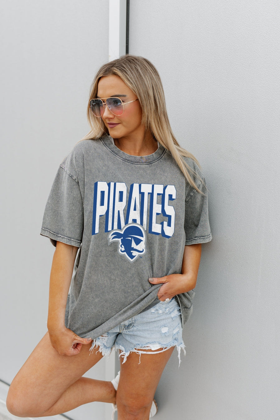SETON HALL PIRATES SOLID DEFENSE OVERSIZED CREWNECK TEE