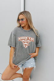 TEXAS LONGHORNS SOLID DEFENSE OVERSIZED CREWNECK TEE