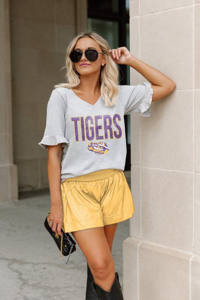 LSU TIGERS CLASS ACT RELAXED RUFFLE SLEEVE V-NECK TOP