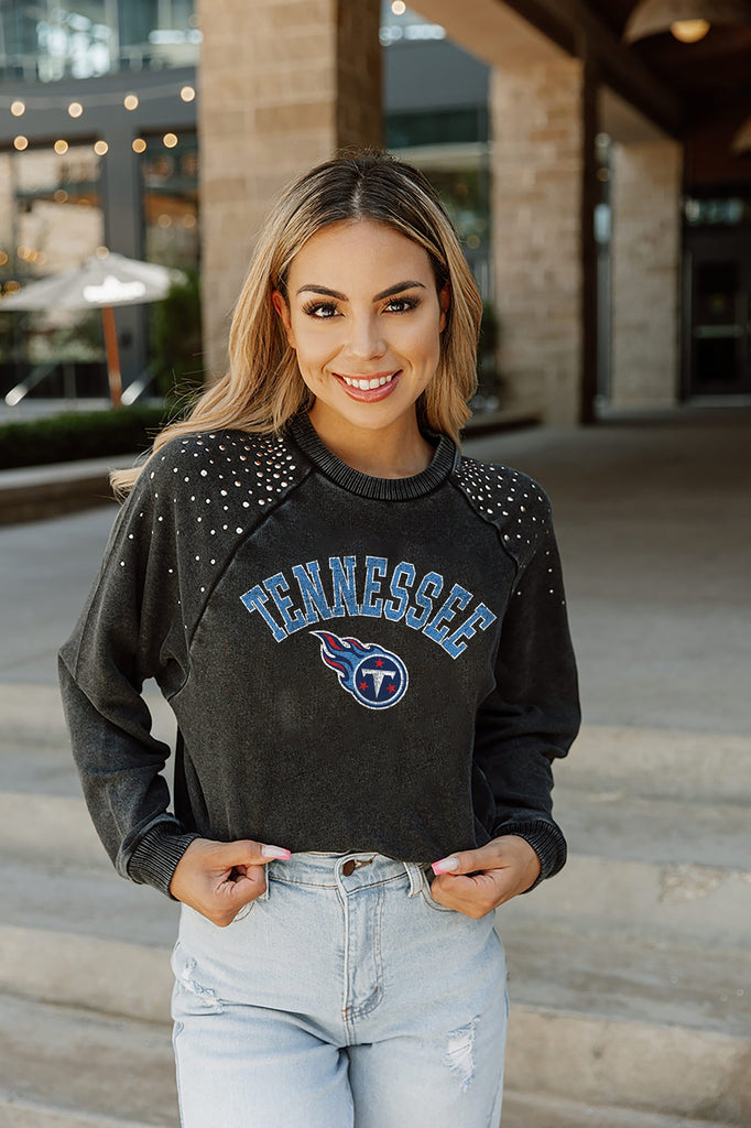 TENNESSEE TITANS TOUCHDOWN FRENCH TERRY VINTAGE WASH STUDDED SHOULDER DETAIL LONG SLEEVE PULLOVER