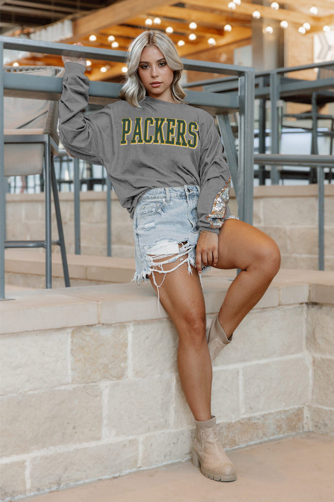 GREEN BAY PACKERS GAMEDAY GLITZ LONG SLEEVE TEE WITH SEQUIN TRIM BACK AND SLEEVE DETAIL