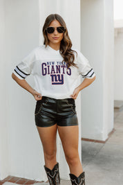 NEW YORK GIANTS TOP RECRUIT SPORTY V-NECK OVERSIZED SIDE SLIT SHORT SLEEVE TOP