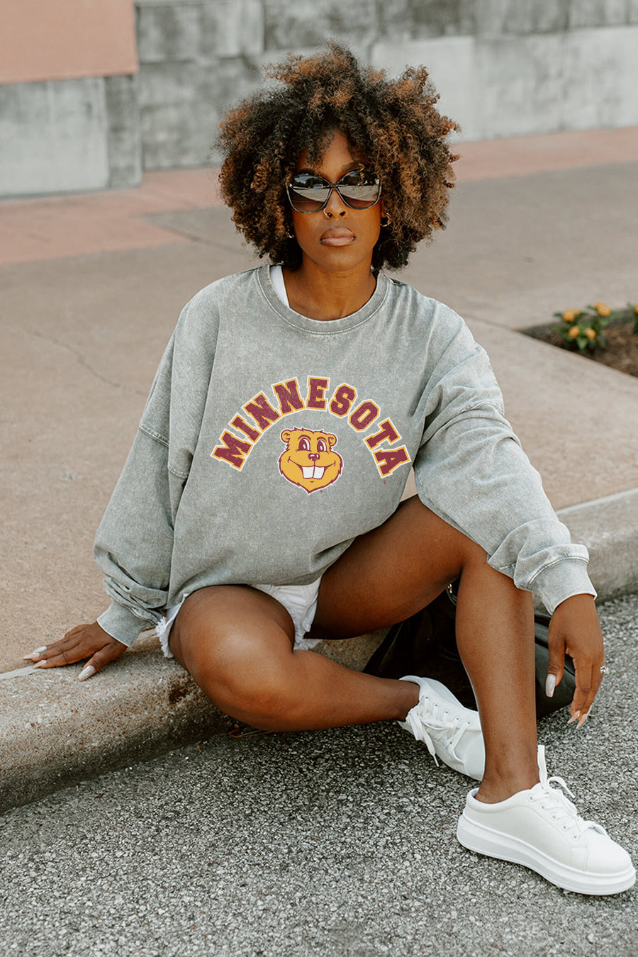 MINNESOTA GOLDEN GOPHERS Play The Game Faded Wash Pullover