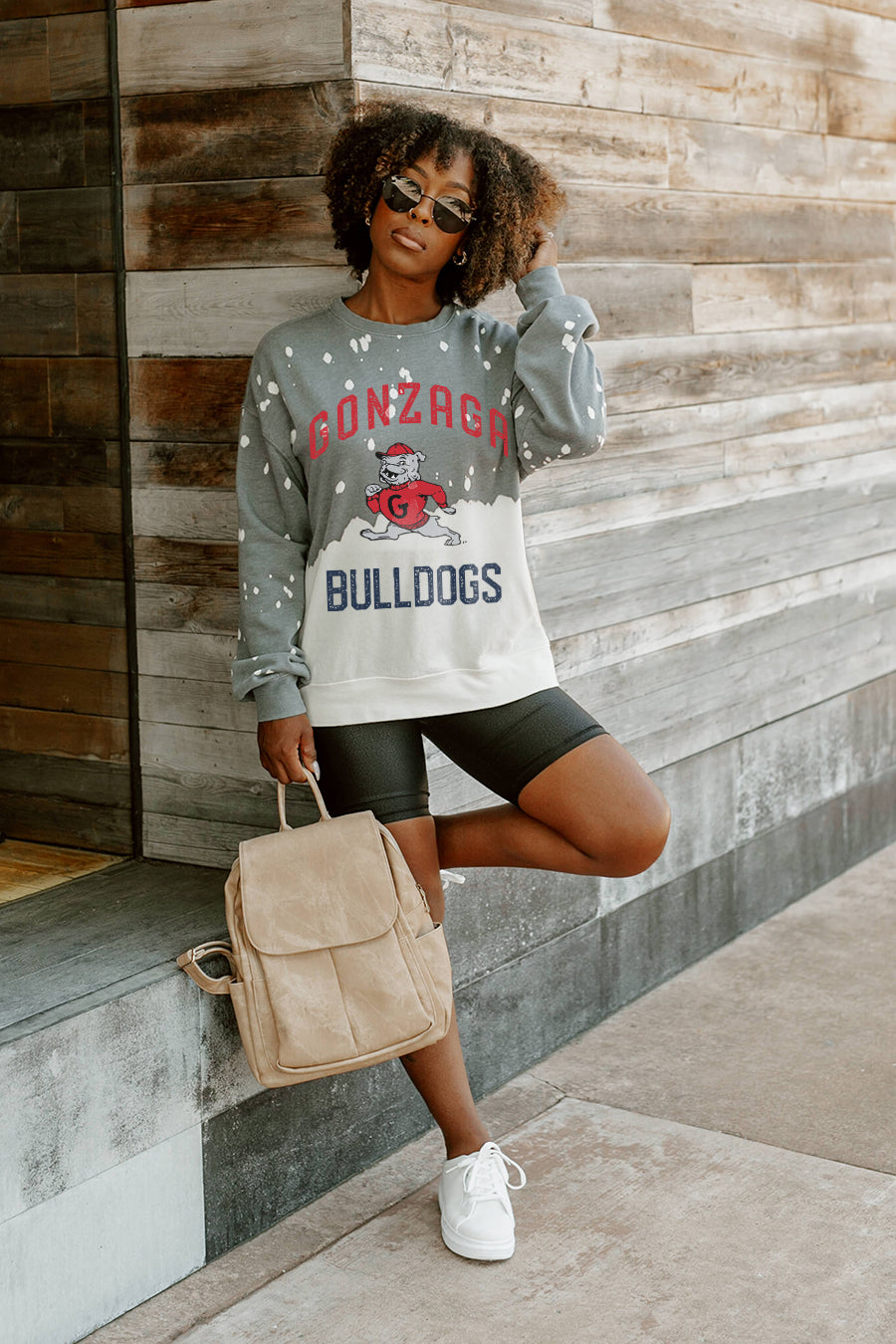 GONZAGA BULLDOGS Upcycle And Vintage Faded Wash Pullover-
