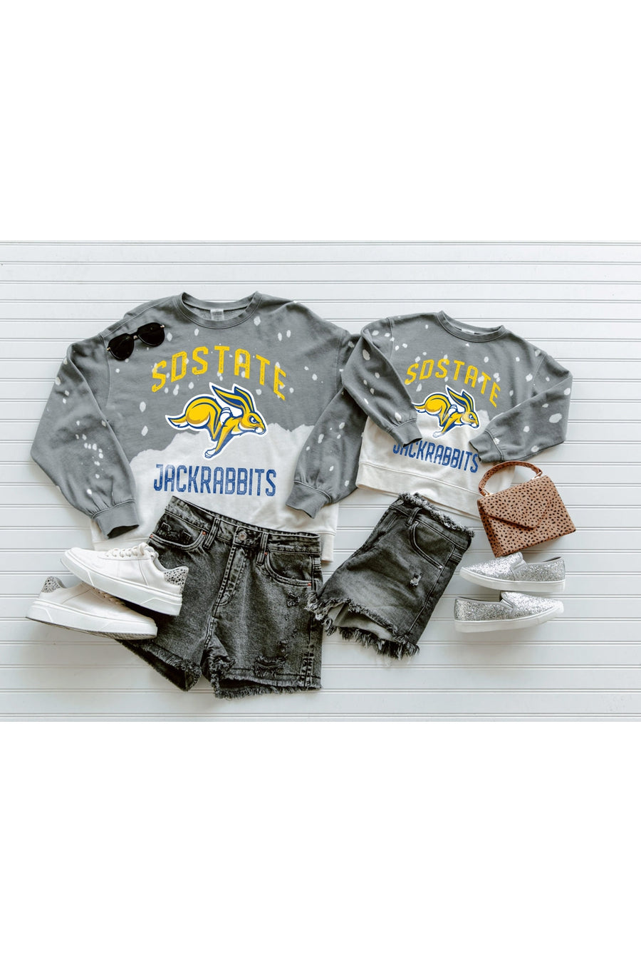 SOUTH DAKOTA STATE JACKRABBITS Upcycle And Vintage Faded Wash Pullover-