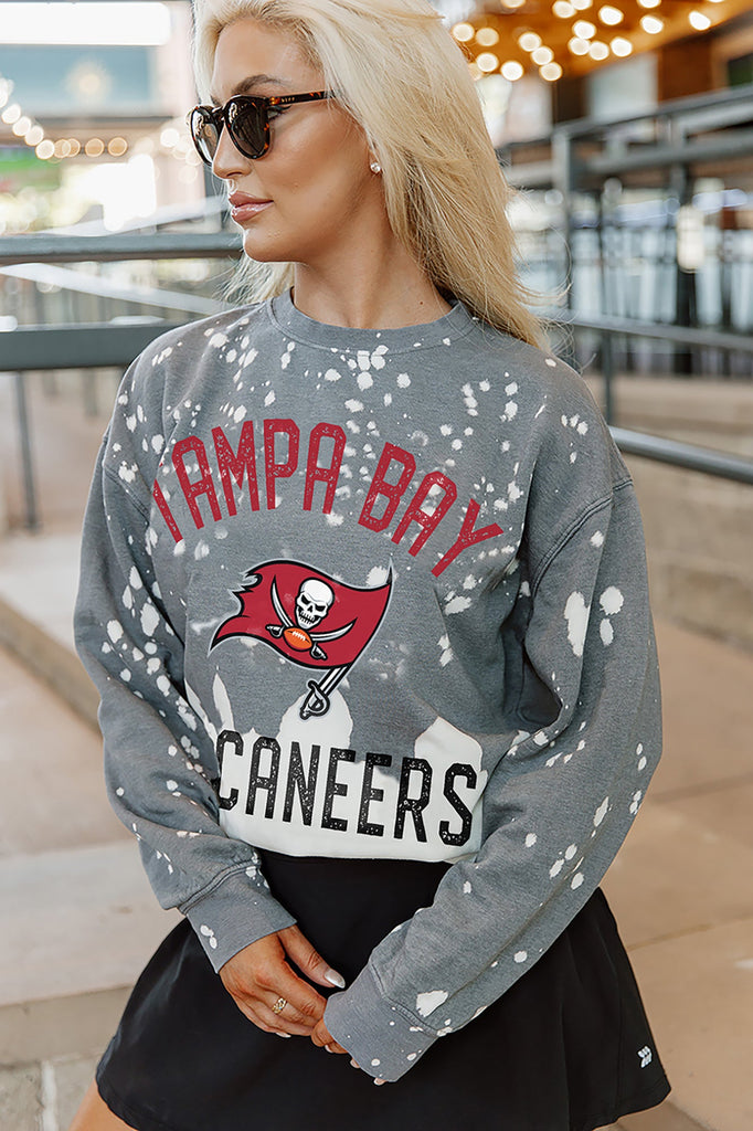 TAMPA BAY BUCCANEERS COIN TOSS LONG SLEEVE FRENCH TERRY CREWNECK PULLOVER