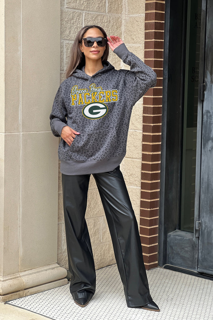GREEN BAY PACKERS IN THE SPOTLIGHT ADULT CLASSIC HOODED PULLOVER