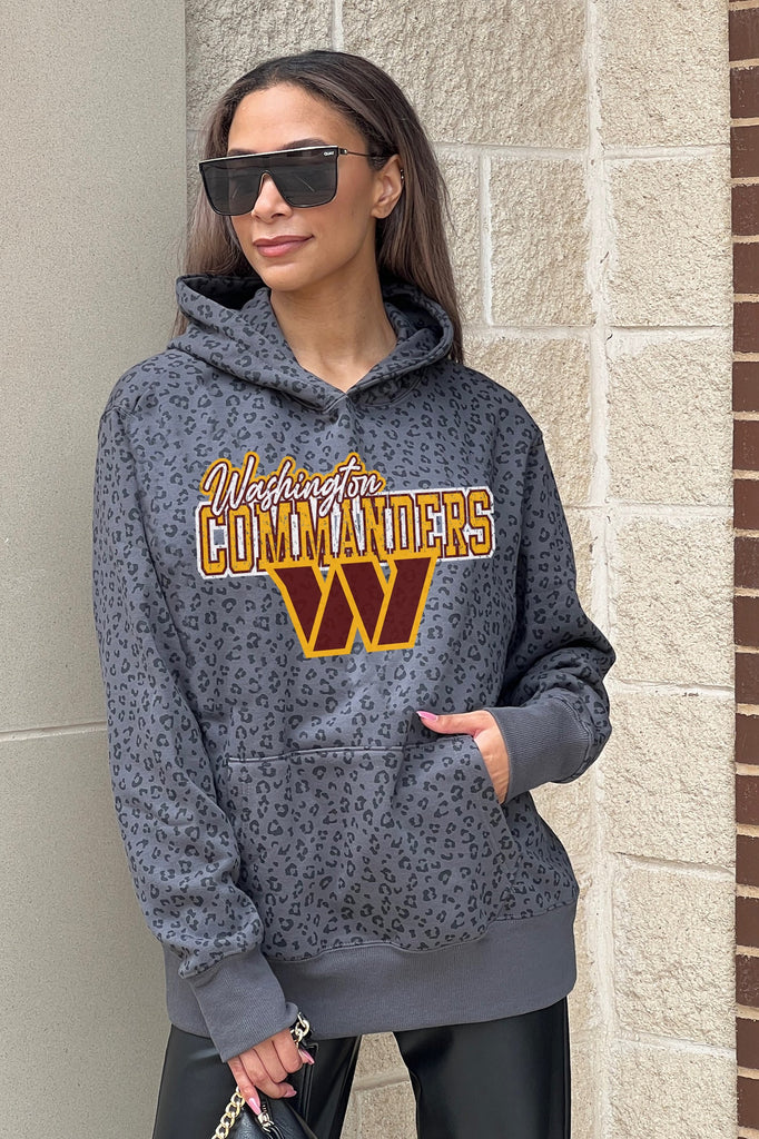 WASHINGTON COMMANDERS IN THE SPOTLIGHT ADULT CLASSIC HOODED PULLOVER