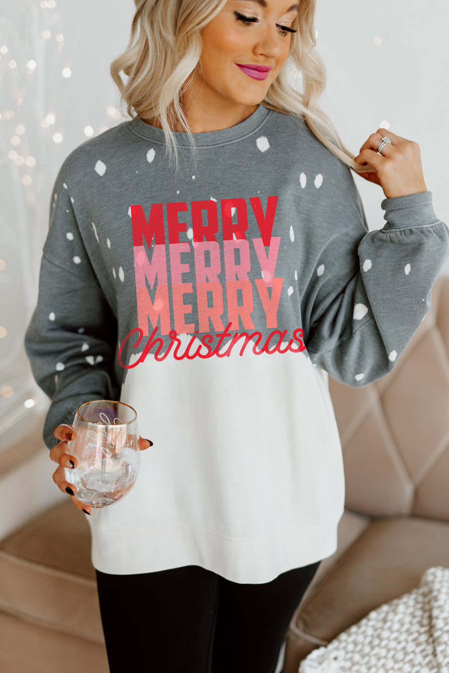 CHRISTMAS VIBES BLEACH DYE SWEATSHIRT