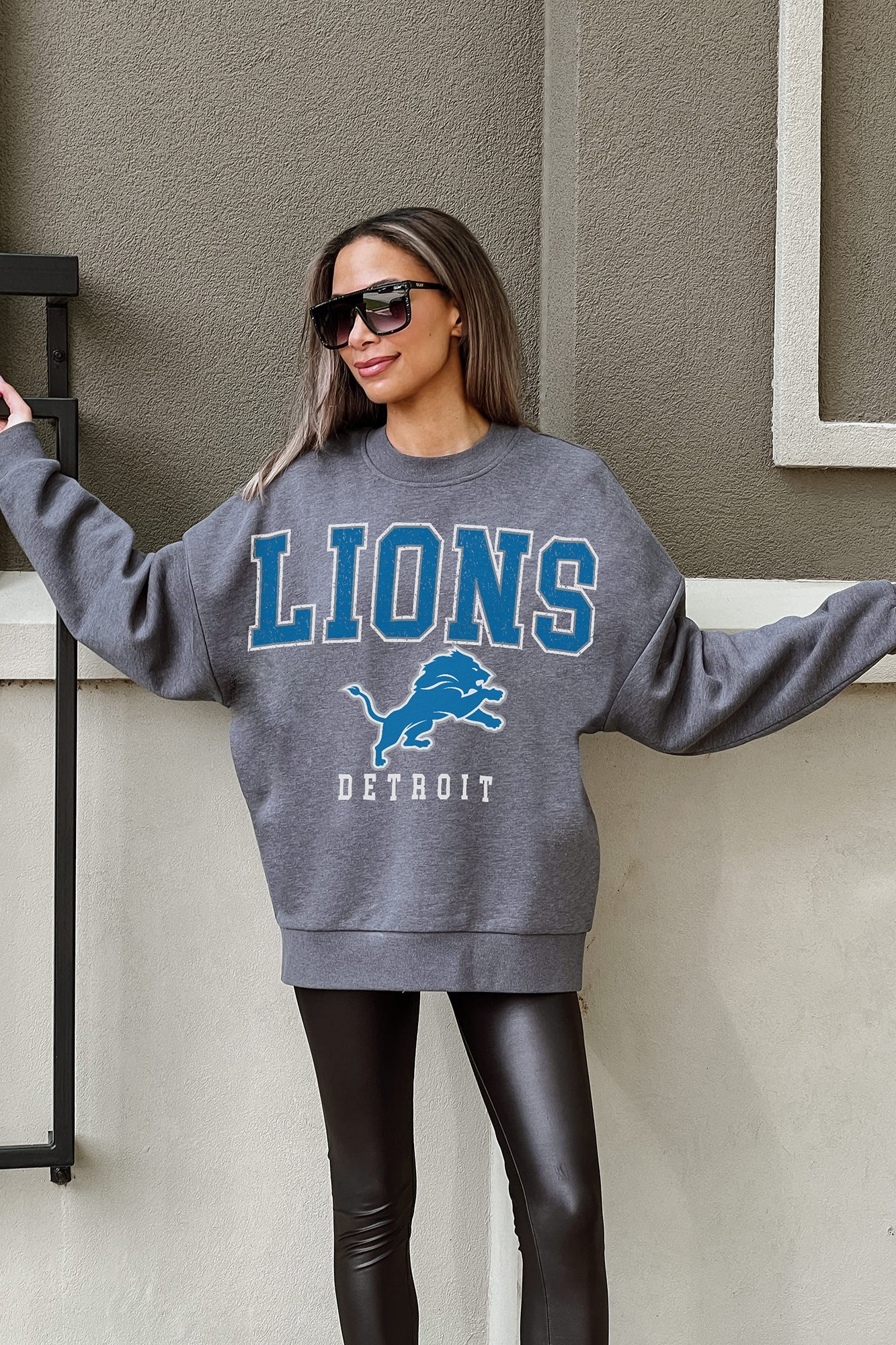detroit lions crewneck