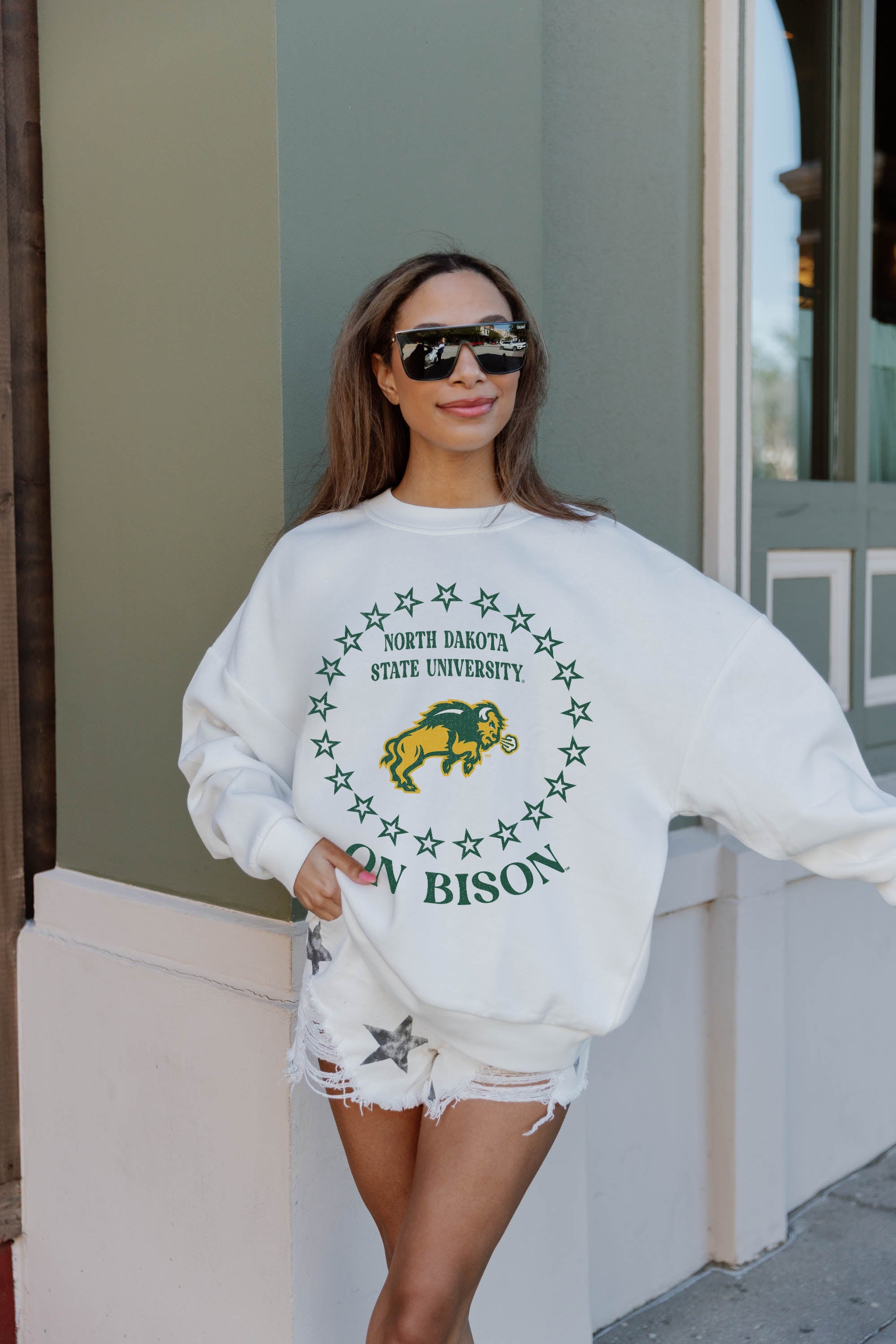White NORTH DAKOTA STATE BISON SUPERSTAR Fleece Crewneck Pullover - On Model Graphic Detail | Gameday Couture - SOHO