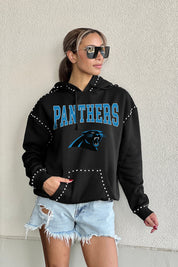 CAROLINA PANTHERS CATCH THE VIBE STUDDED DETAIL FLEECE FRONT POCKET HOODIE