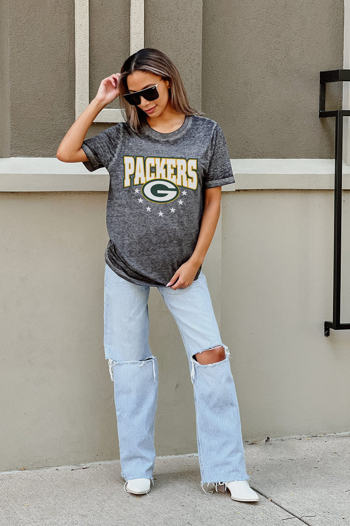 GREEN BAY PACKERS CAN'T CATCH ME ACID WASH BOYFRIEND TEE