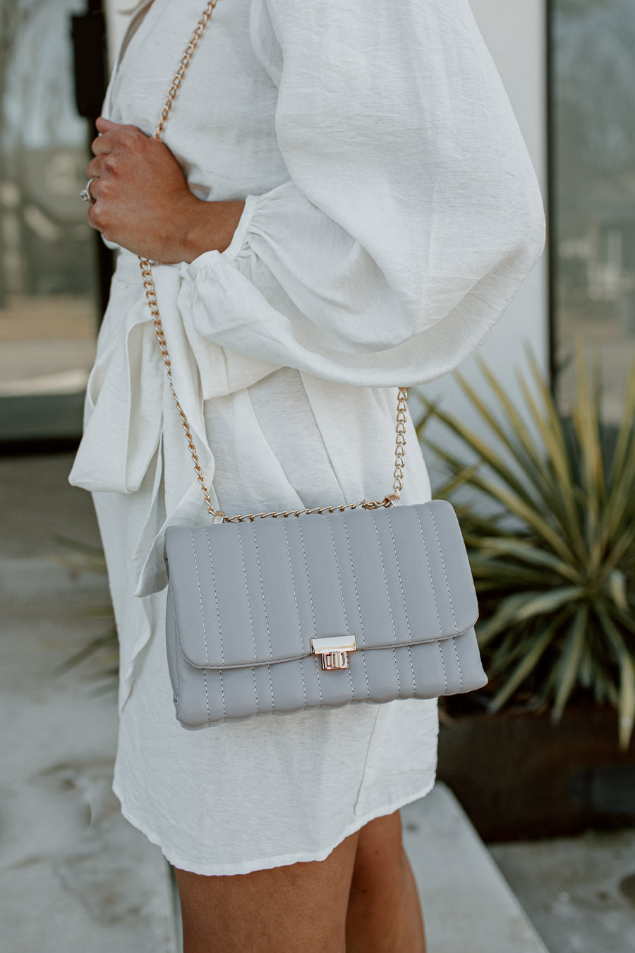 BECCA QUILTED CROSSBODY BAG IN GREY