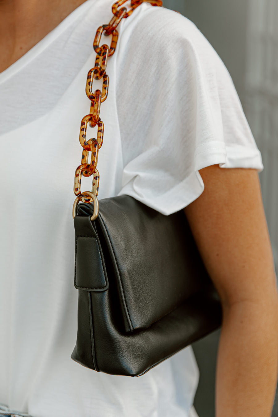 RAYNE FAUX LEATHER CROSSBODY HANDBAG IN BLACK-HANDBAGS